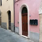 Etrusco Apartment *