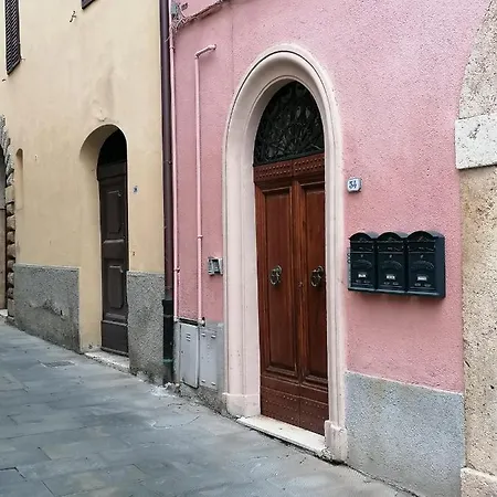 Etrusco Apartment *